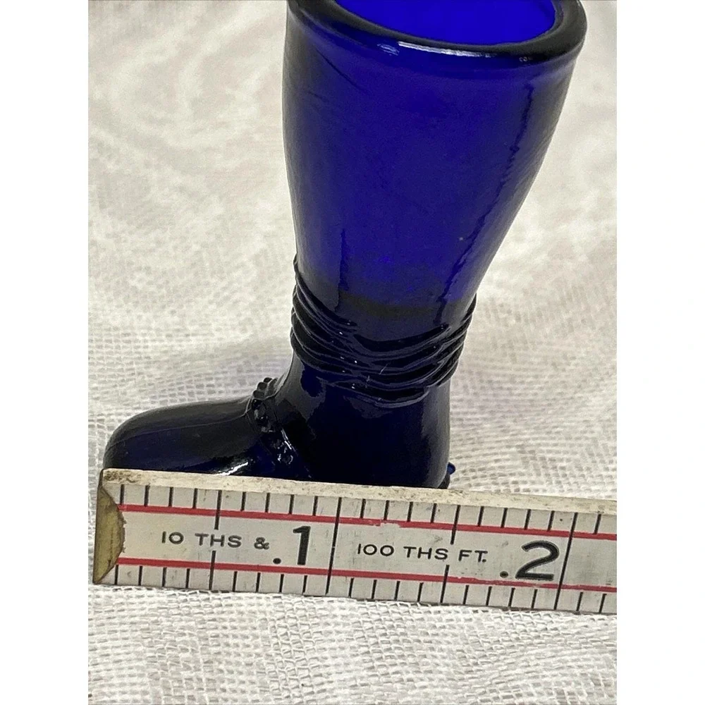The Unbranded Brand cobalt blue